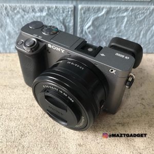 Sony A6000 Lensa Kit 16-50mm - Jual Beli Kamera Surabaya. Kami menerima jual beli kamera daerah surabaya, sidoarjo, gresik, krian, mojokerto, dan sebagainya