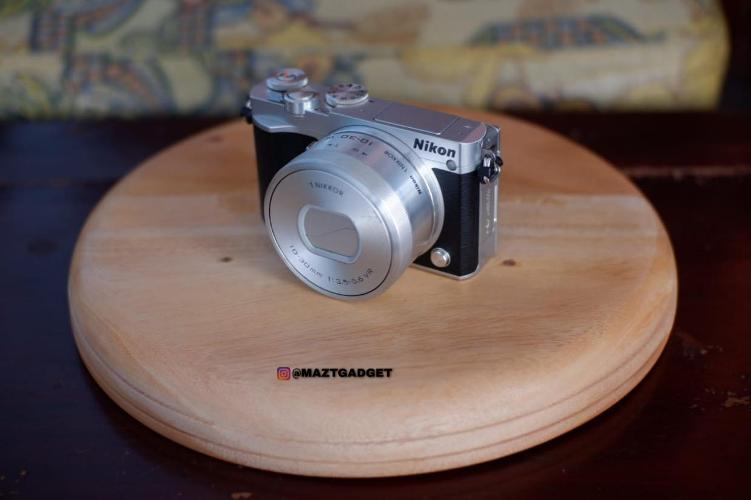 Nikon J5 kit 10-30mm Murah - Jual Beli Kamera Surabaya , SIDOARJO gresik