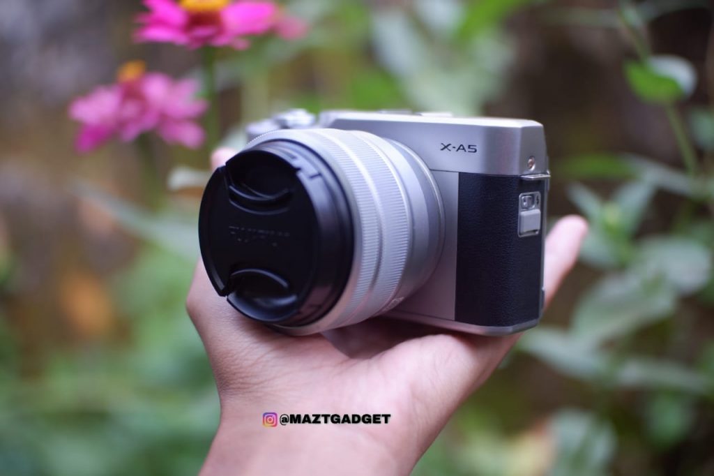 Fujifilm XA5 mulus- Jual Beli Kamera Surabaya Sidoarjo Toko kamera