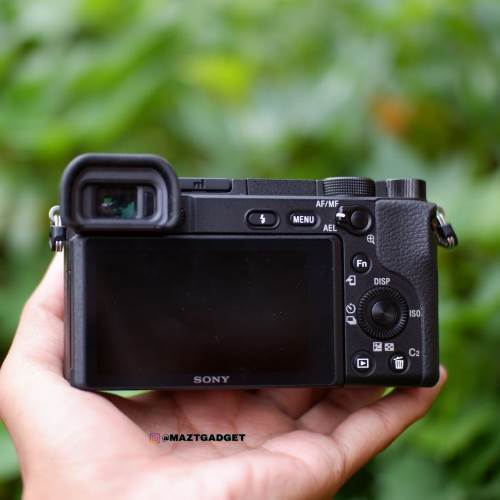 Sony A6400 Lensa Kit 16-50mm - Jual Kamera Surabaya Terdekat