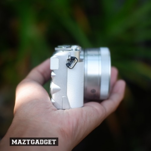 Nikon J5 Mulus Murah - Jual Beli Kamera Sidoarjo
