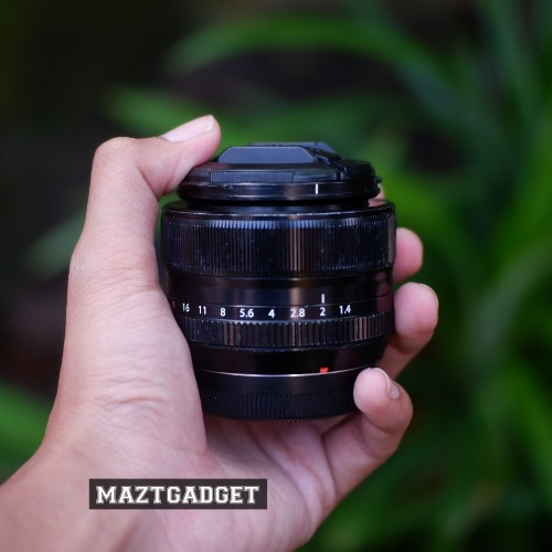 Lensa Fix Fujifilm 35mm F1.4 Jual Beli Kamera Surabaya Sidoarjo Gresik (3)