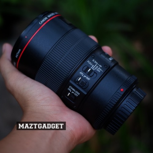Lensa Fix Canon EF 100mm F2.8L Macro IS USM Murah - Jual Beli Kamera Surabaya
