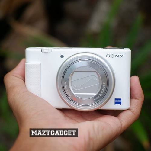 Sony ZV1 Kamera Digital Vlog - jual beli kamera sidoarjo
